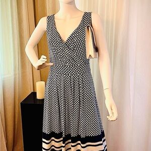 Lands End Navy and White Pima Cotton sleeveless summer dress. Size Small.